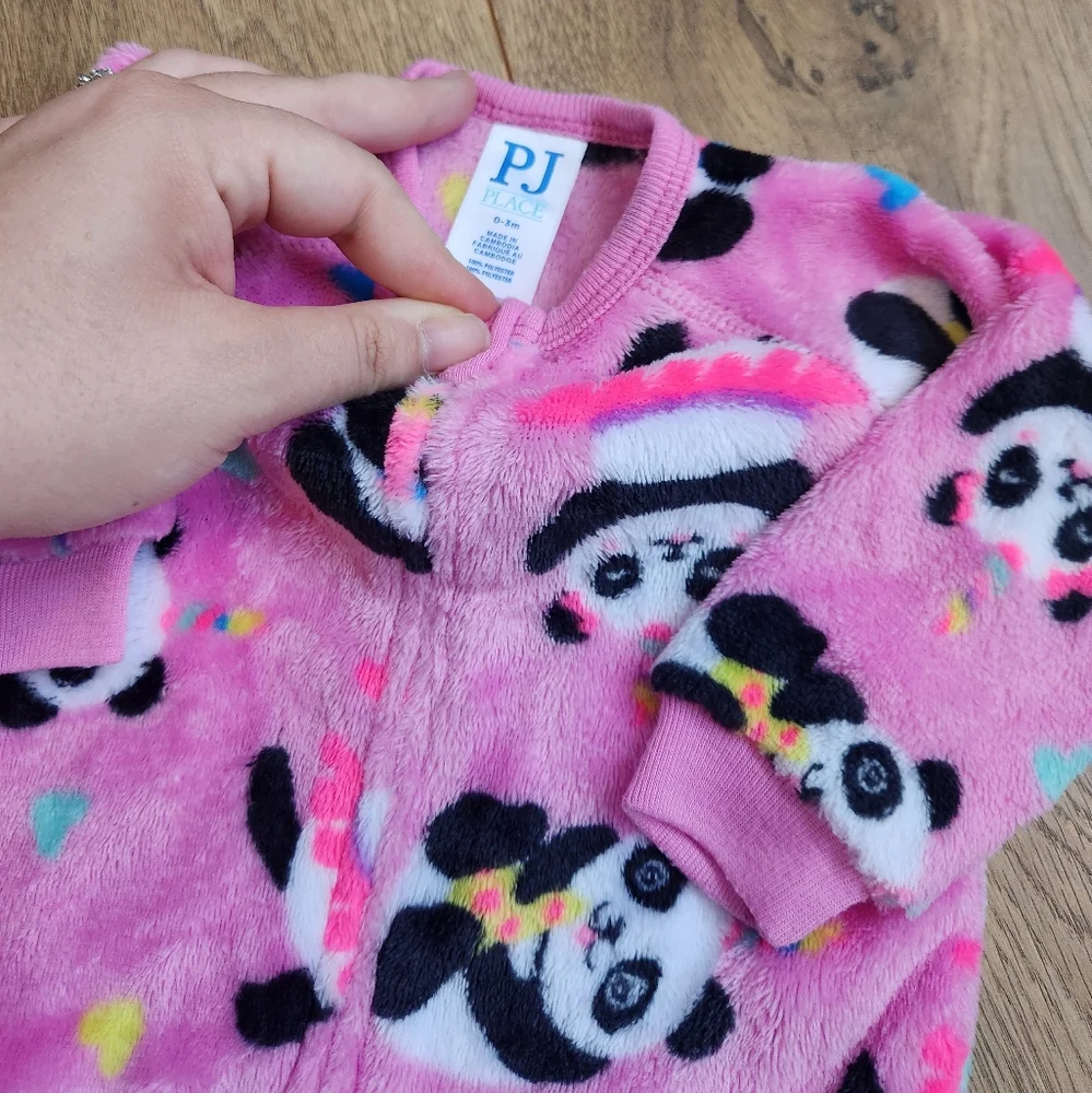0-3 Months Fuzzy Panda Footie pajamas